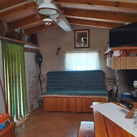 With Parking Space - 21620 Ρόβινι
